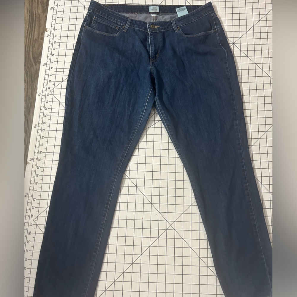 Levi’s Demi curve jeans, size 16
